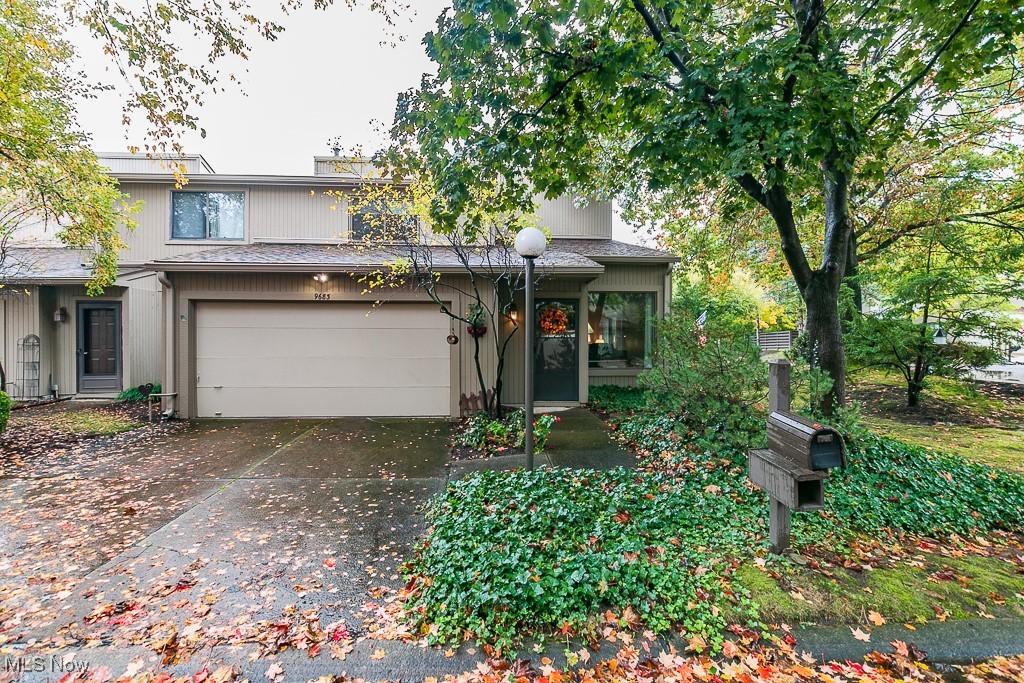 9683 Abbeyshire Way Mentor OH 44060