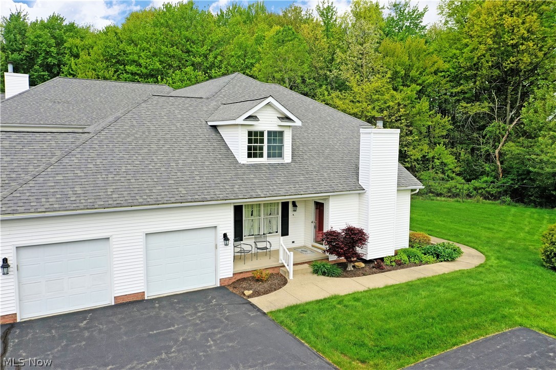 502 Turnberry Court NE Warren OH 44484
