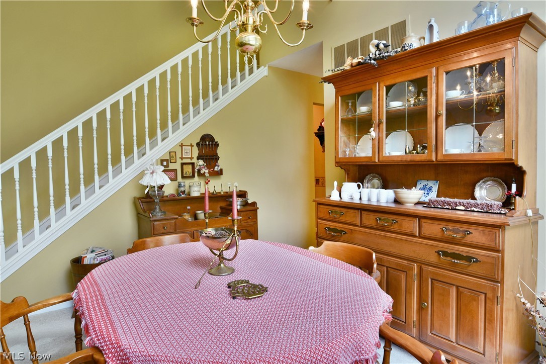 502 Turnberry Court NE Warren OH 44484