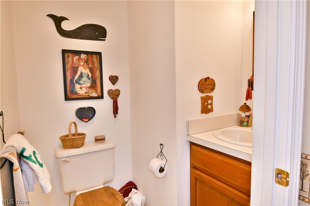 502 Turnberry Court NE Warren OH 44484
