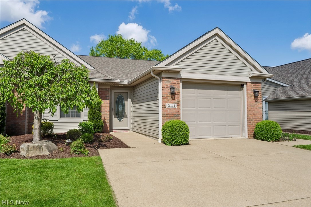 2111 Lakefield Drive Huron OH 44839