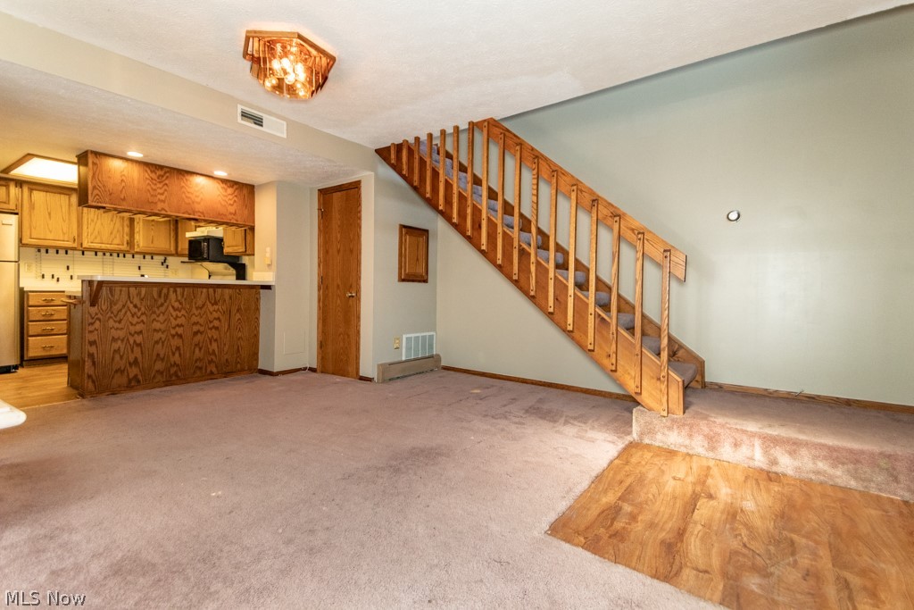 562 Meredith Lane Cuyahoga Falls OH 44223