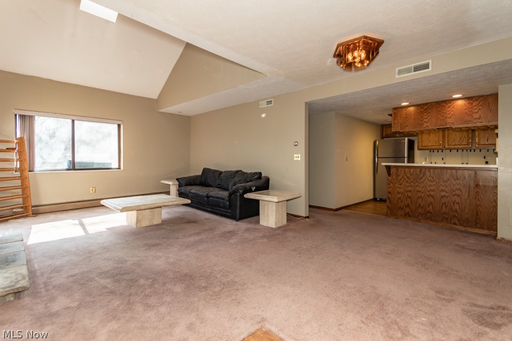 562 Meredith Lane Cuyahoga Falls OH 44223