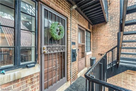 2511 Overlook Road Cleveland Heights OH 44106