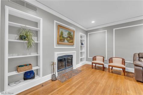 2511 Overlook Road Cleveland Heights OH 44106