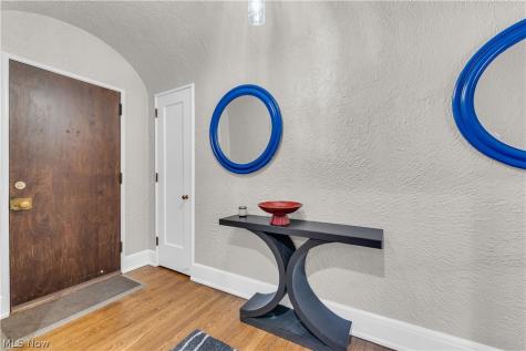 2511 Overlook Road Cleveland Heights OH 44106