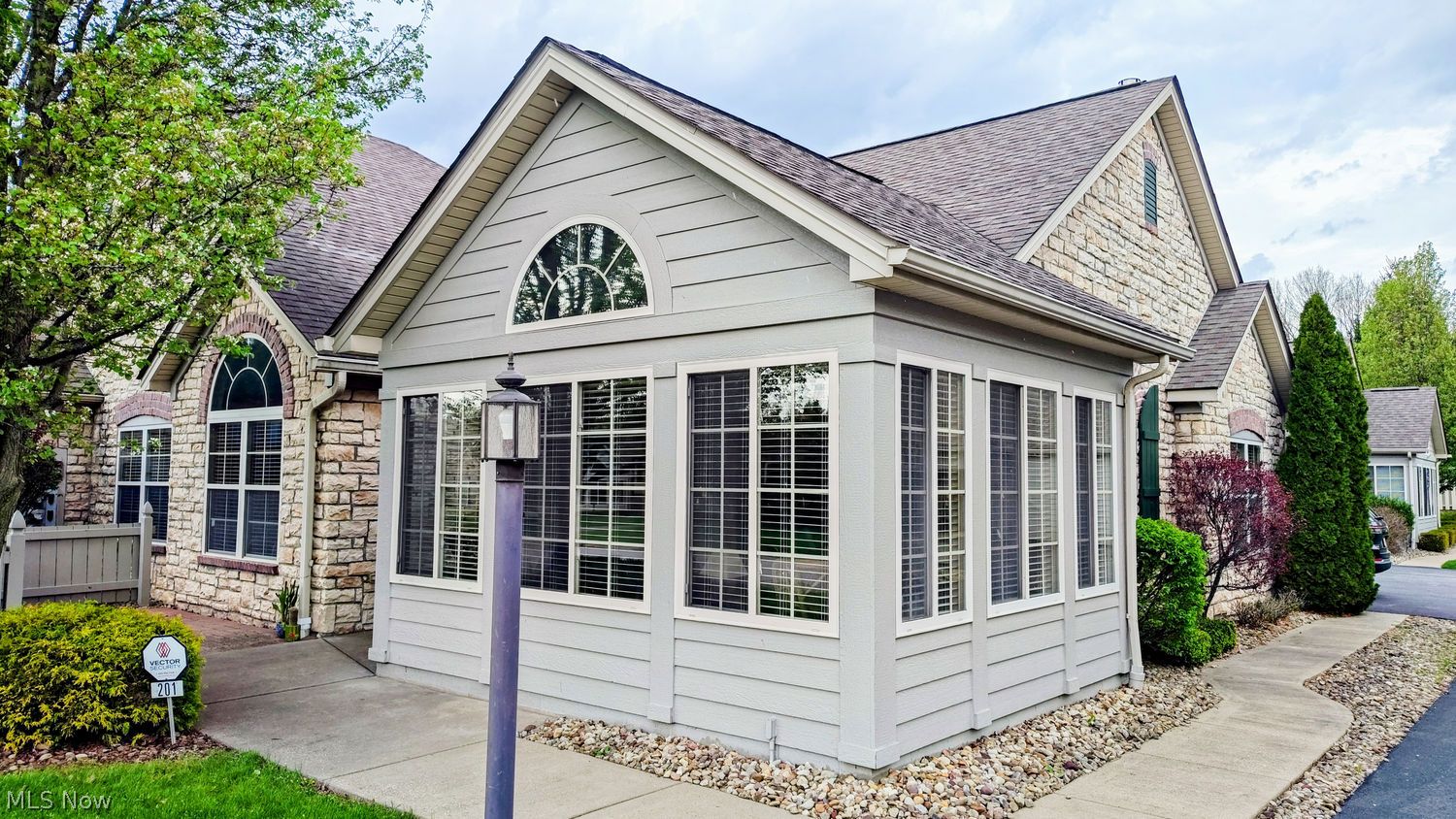 9264 Sharrott Road Poland OH 44514