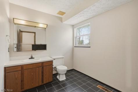 614 James Avenue Cuyahoga Falls OH 44221