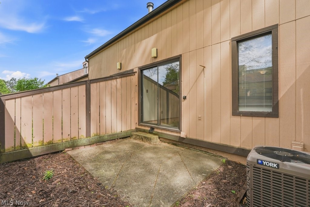 614 James Avenue Cuyahoga Falls OH 44221