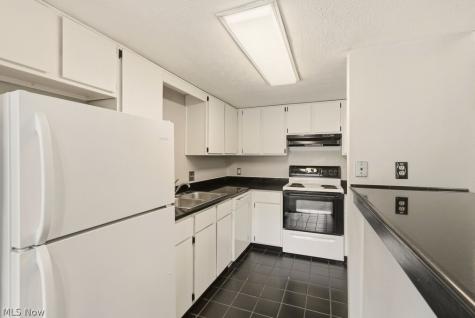 614 James Avenue Cuyahoga Falls OH 44221