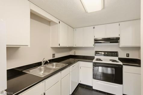 614 James Avenue Cuyahoga Falls OH 44221