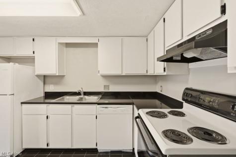 614 James Avenue Cuyahoga Falls OH 44221