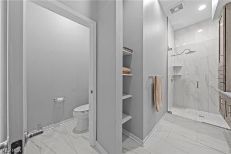 3110 Vine Court Cleveland OH 44113