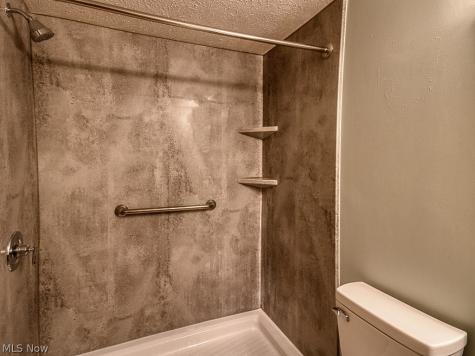 408 W Saint Clair Avenue Cleveland OH 44113