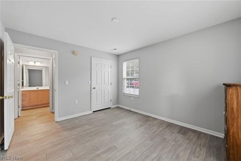 3394 Lenox Village Drive Fairlawn OH 44333