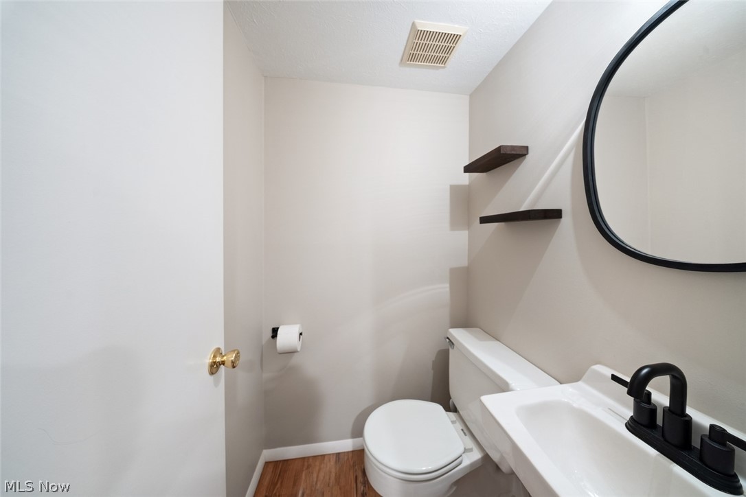 723 Tollis Parkway Broadview Heights OH 44147