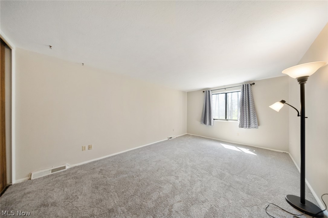 723 Tollis Parkway Broadview Heights OH 44147