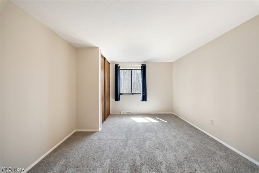 723 Tollis Parkway Broadview Heights OH 44147