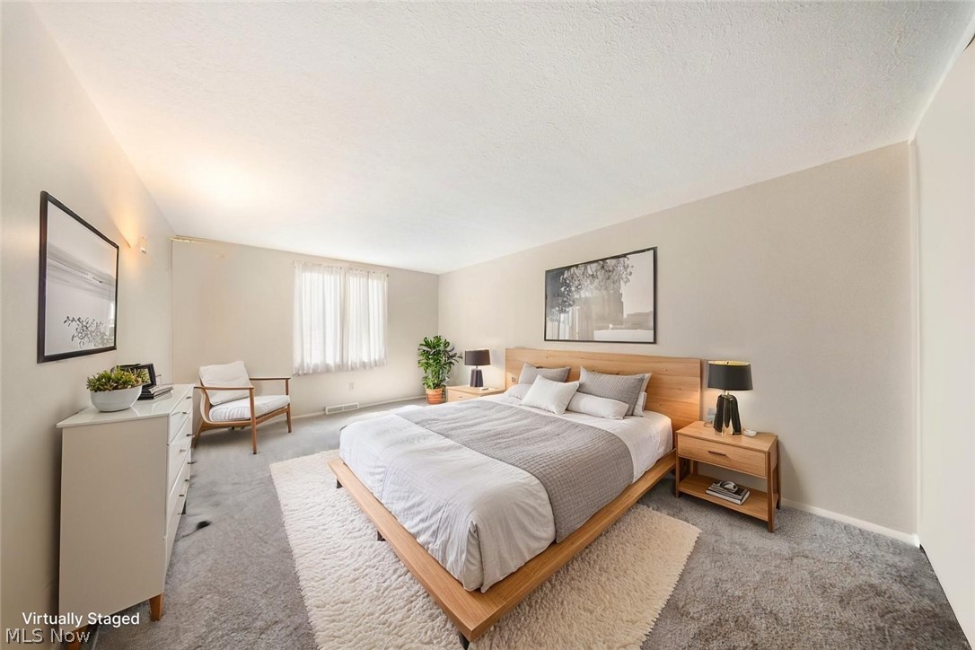 723 Tollis Parkway Broadview Heights OH 44147
