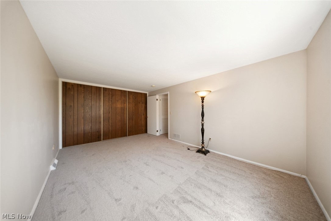 723 Tollis Parkway Broadview Heights OH 44147