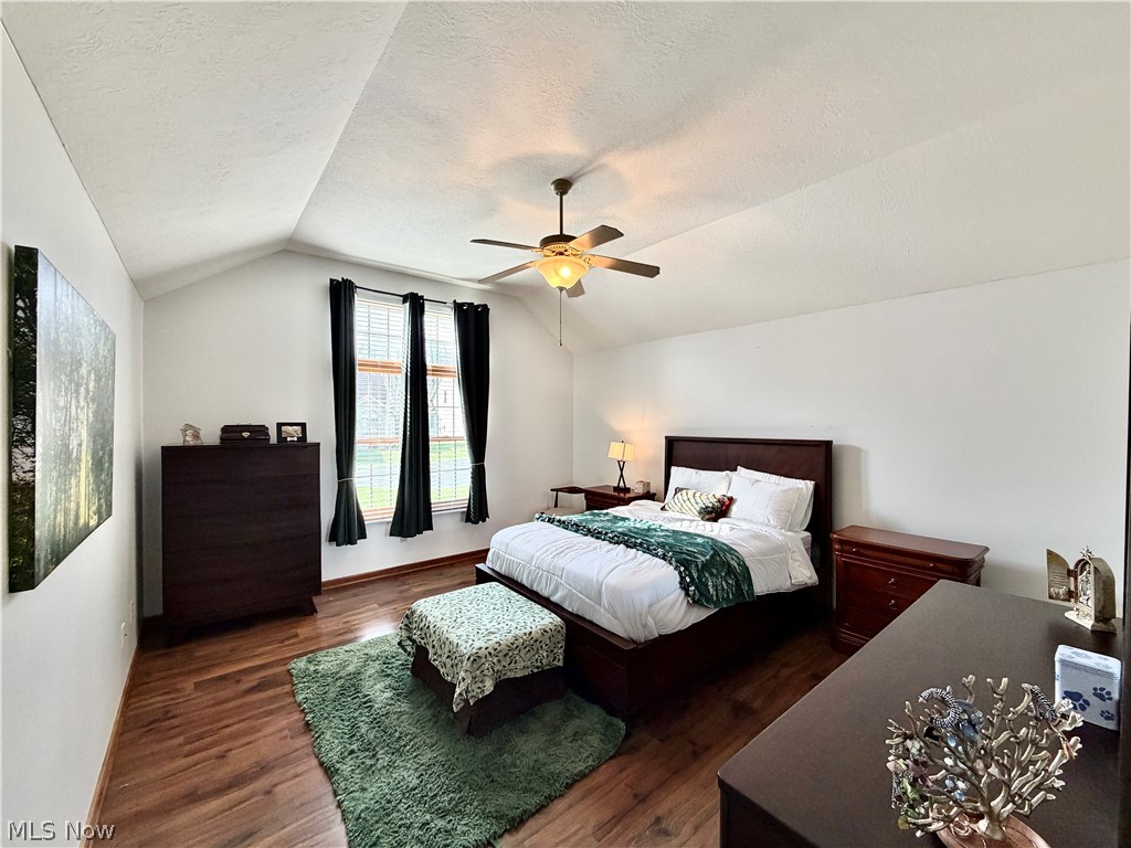 22 Walker Circle Girard OH 44420