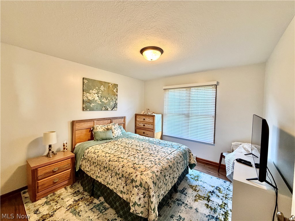 22 Walker Circle Girard OH 44420