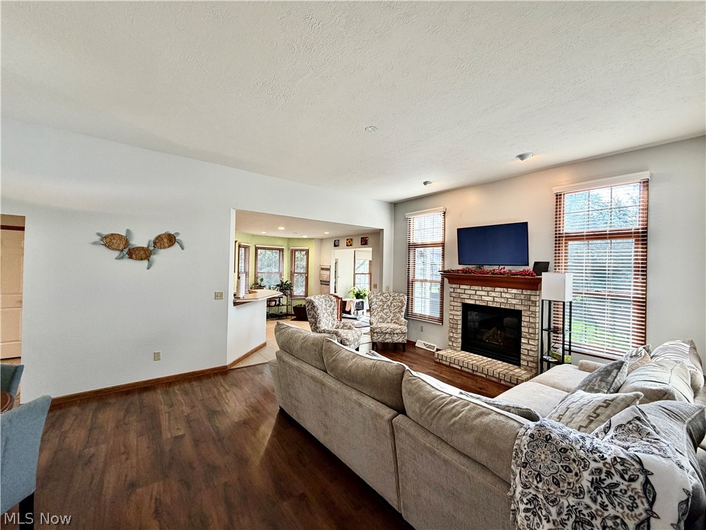 22 Walker Circle Girard OH 44420