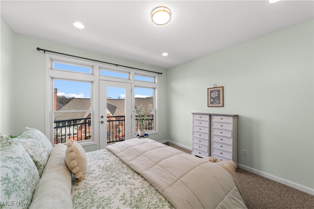 123 Vine Street Westlake OH 44145