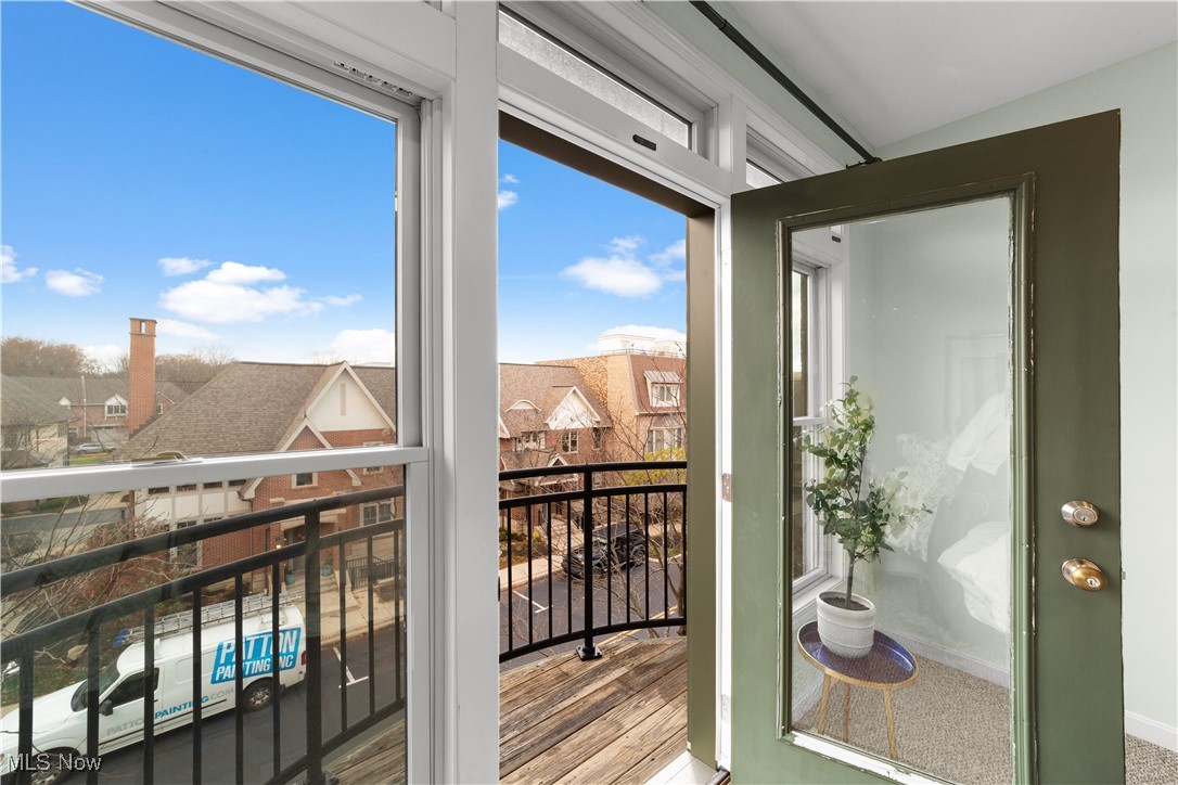 123 Vine Street Westlake OH 44145