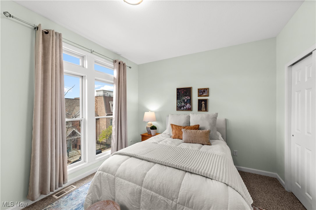 123 Vine Street Westlake OH 44145