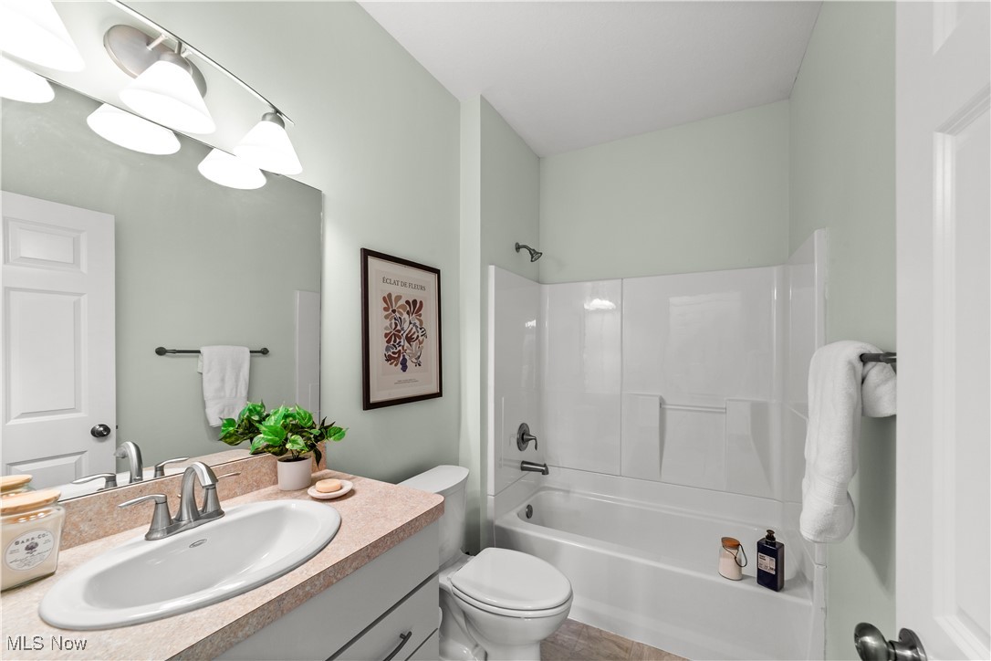 123 Vine Street Westlake OH 44145