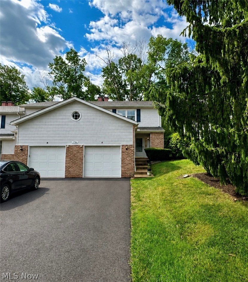 1780 Rolling Hills Drive Twinsburg OH 44087