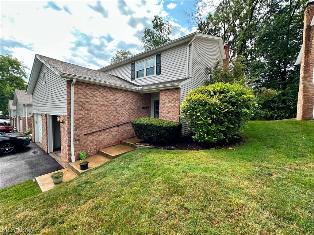 1780 Rolling Hills Drive Twinsburg OH 44087