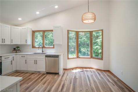 117 Brookview Drive SW North Canton OH 44709