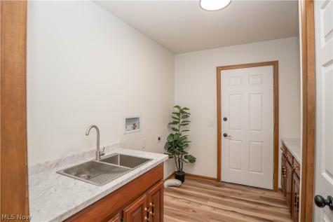 117 Brookview Drive SW North Canton OH 44709
