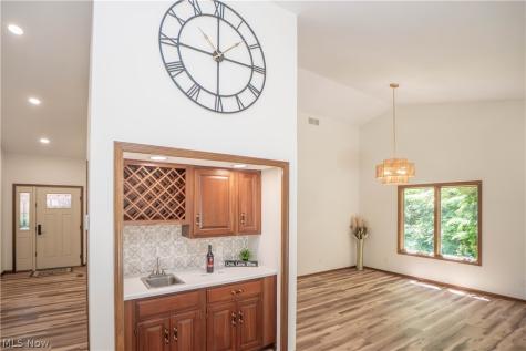 117 Brookview Drive SW North Canton OH 44709