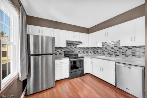 5236 Creekside Boulevard Brunswick OH 44212