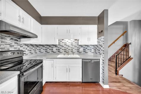 5236 Creekside Boulevard Brunswick OH 44212