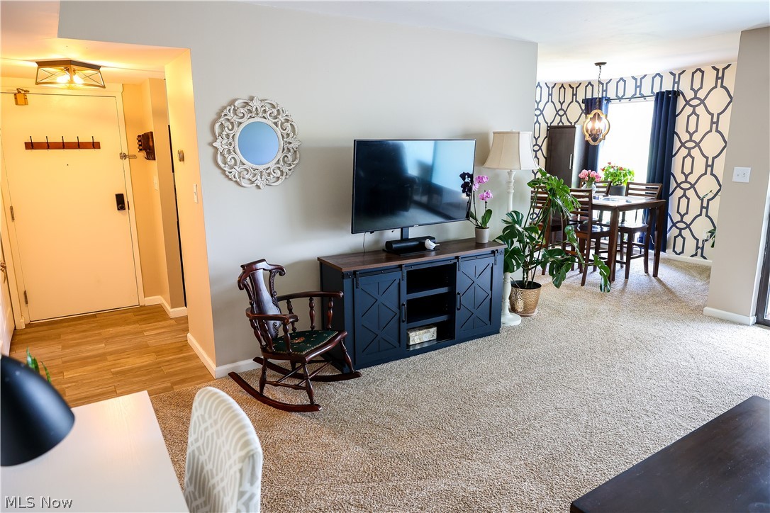 1145 Canyon View Road Sagamore Hills OH 44067