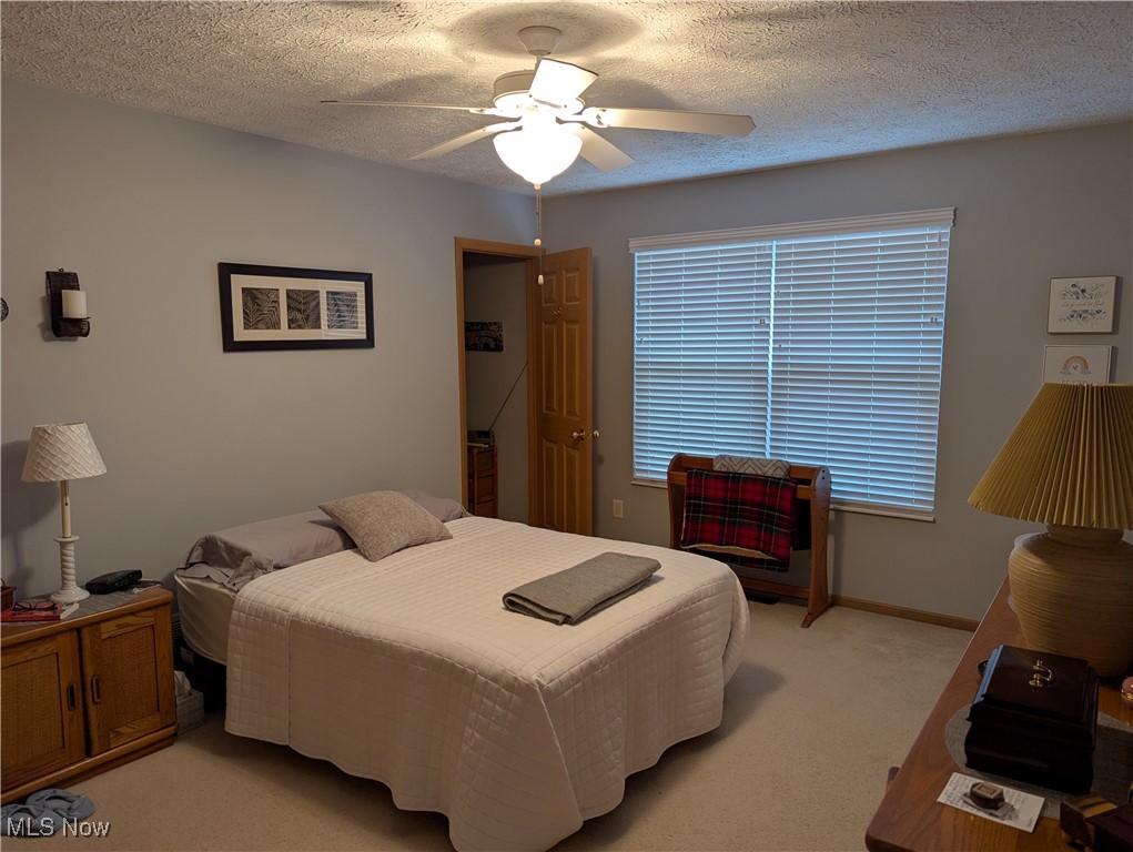 1563 Cambridge Avenue SW North Canton OH 44709