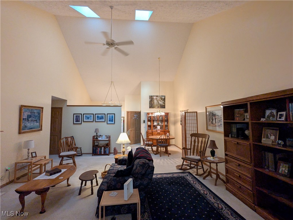 1563 Cambridge Avenue SW North Canton OH 44709