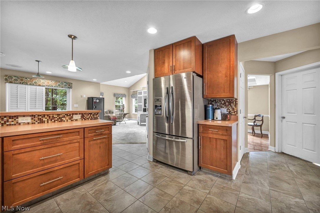 772 Wildberry Circle Avon Lake OH 44012