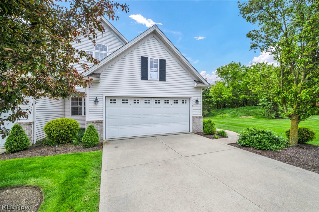 772 Wildberry Circle Avon Lake OH 44012