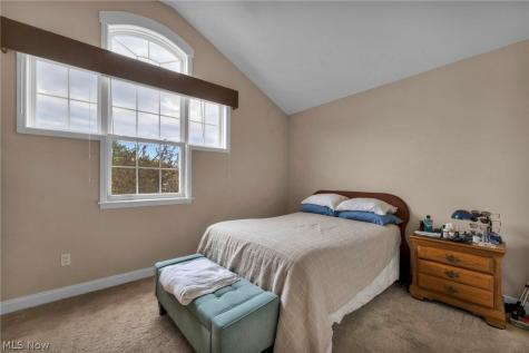 772 Wildberry Circle Avon Lake OH 44012