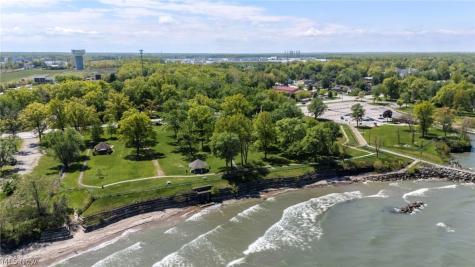772 Wildberry Circle Avon Lake OH 44012