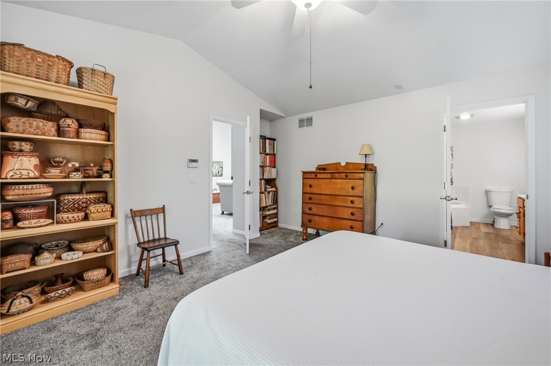 220 Blue Winged Warren OH 44484