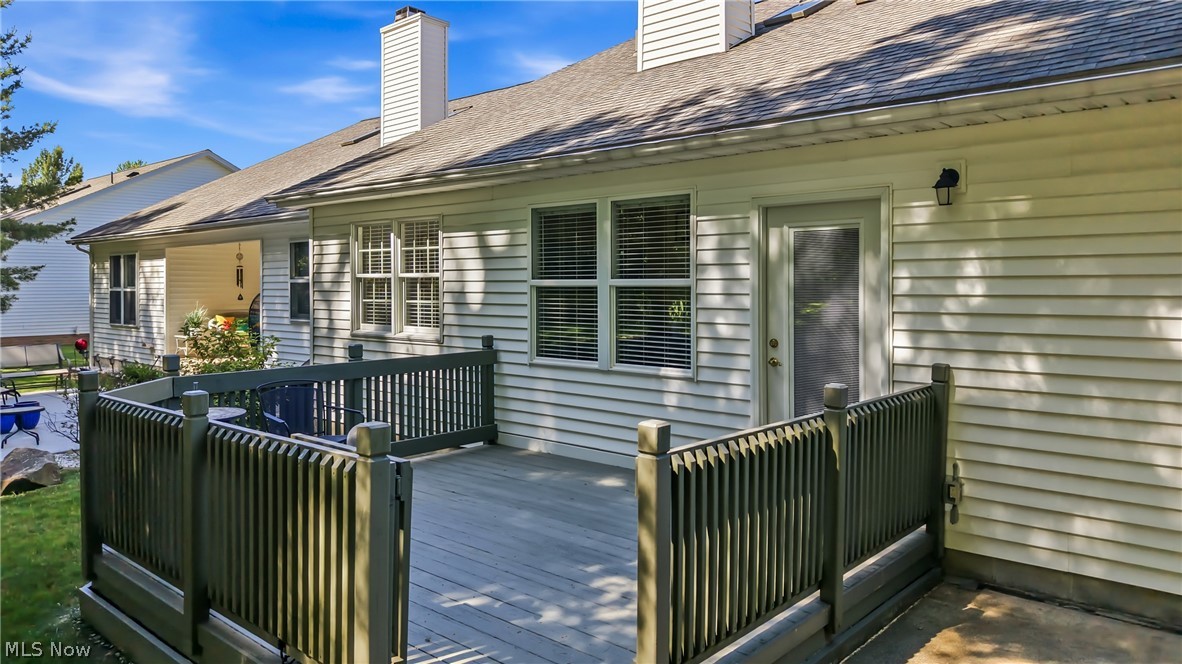 220 Blue Winged Warren OH 44484