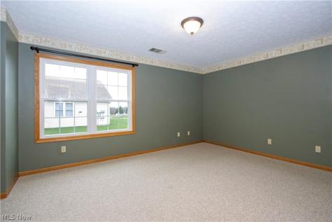 1090 Mindy Lane Wooster OH 44691
