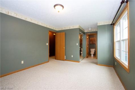 1090 Mindy Lane Wooster OH 44691