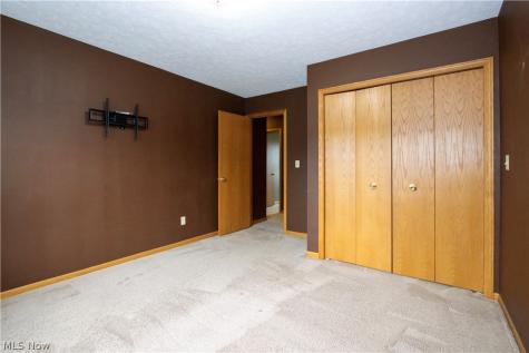 1090 Mindy Lane Wooster OH 44691
